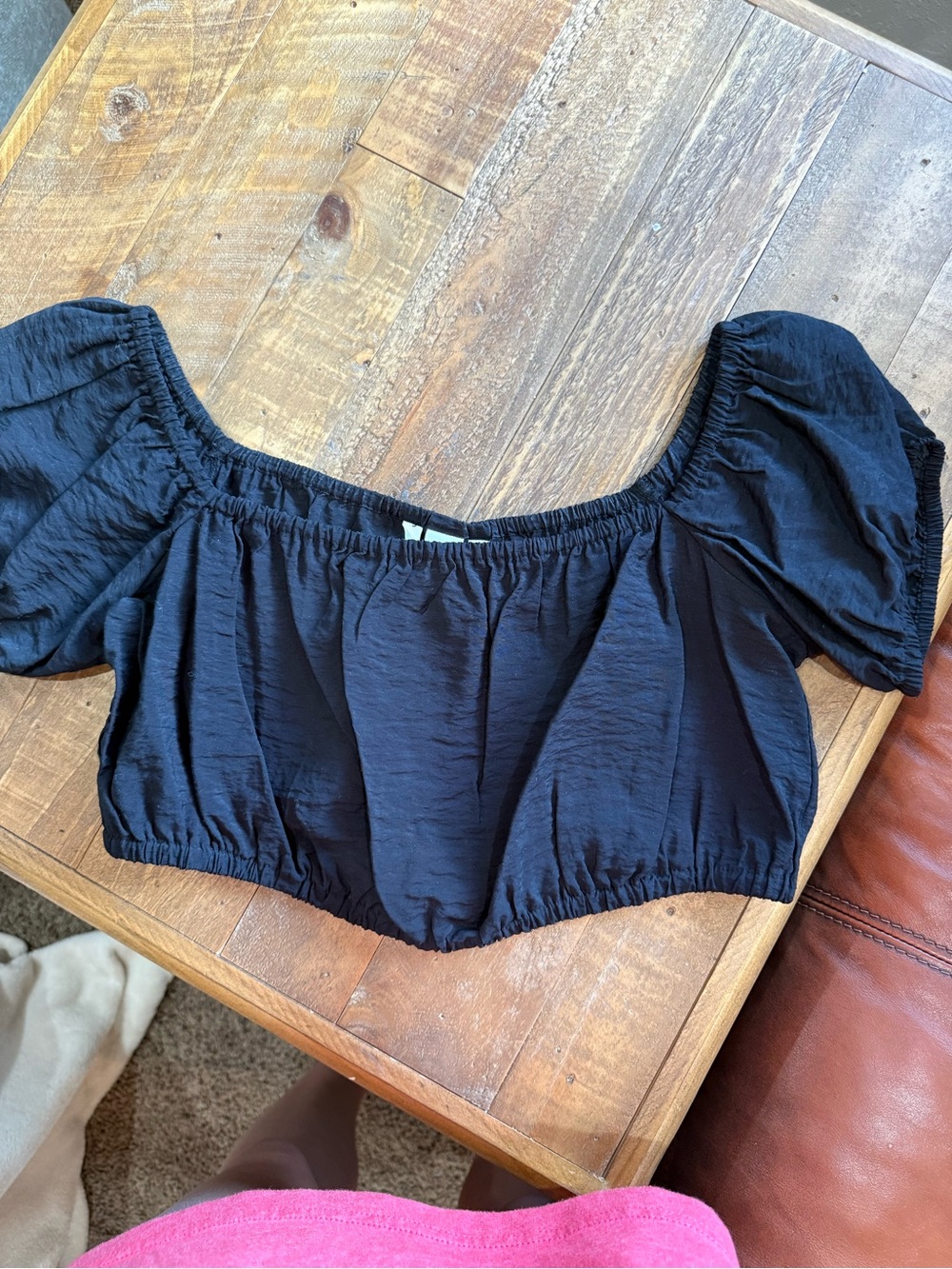 H&M Black Off-Shoulder Puff Sleeve Crop Top